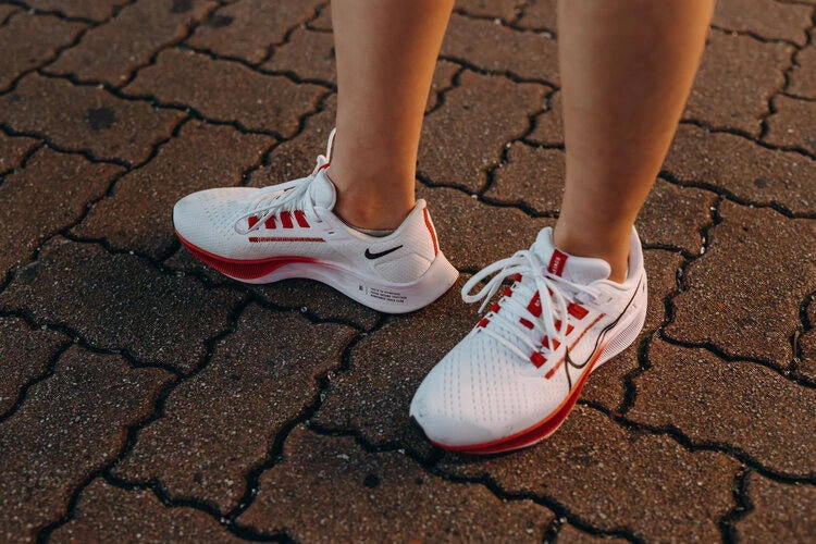 Women's Nike Pegasus 38 BTC DH4254-100 4 Women's Nike Pegasus 38 BTC DH4254-100 - Image 2